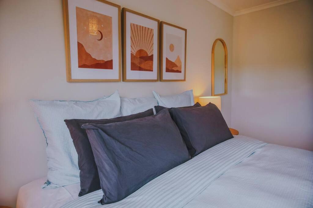 The Hangout King Beds Hammock Chairs With A View Port Campbell Esterno foto